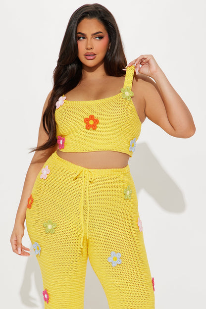 Joanna Yellow Flower Crochet Pant Set