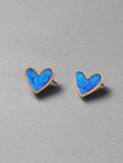 "Vivid Dreams" Heart Stud Earrings