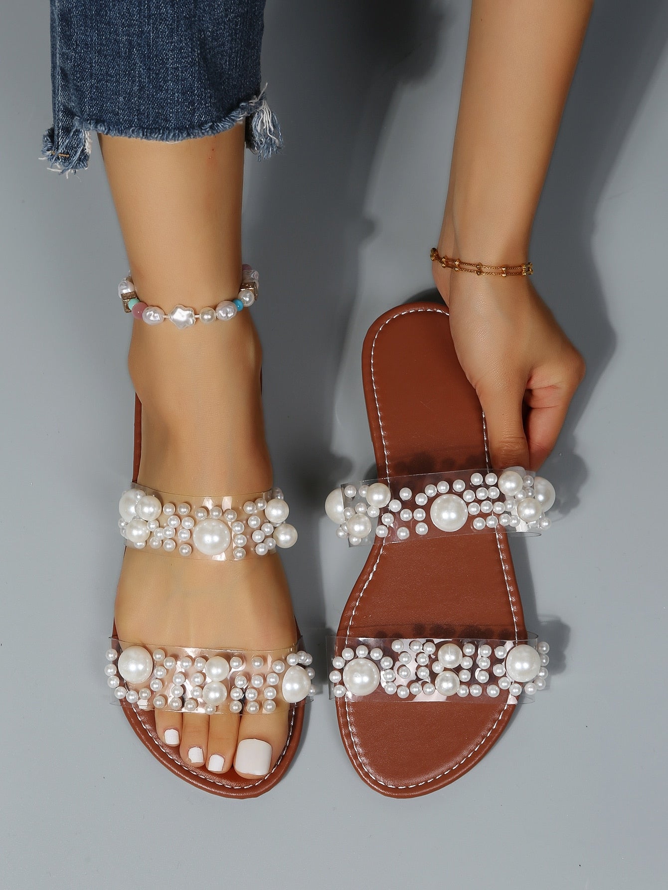 Lyndin Open Toe Pearl Slides