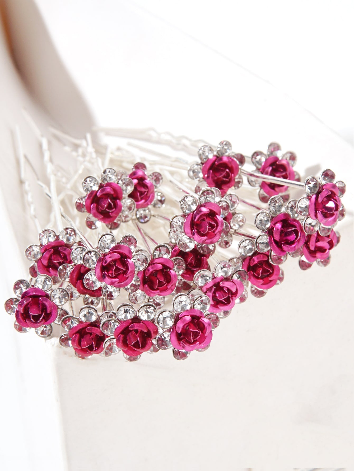 "Oh So Stunning" 20 pcs Metal Rose Hair Pins With Rhinestones