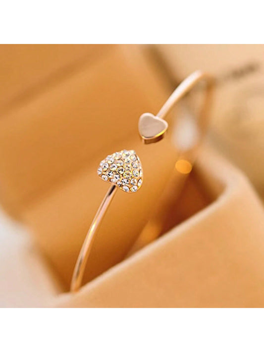 "Lovely Love" Crystal Double Heart Shaped Bracelet With Diamonds