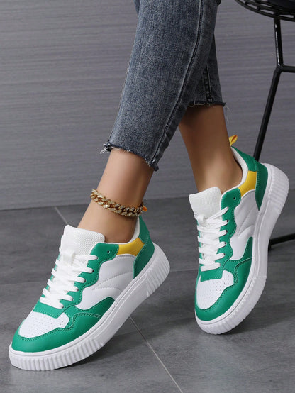 Laurie Glitter Round Toe Sneakers