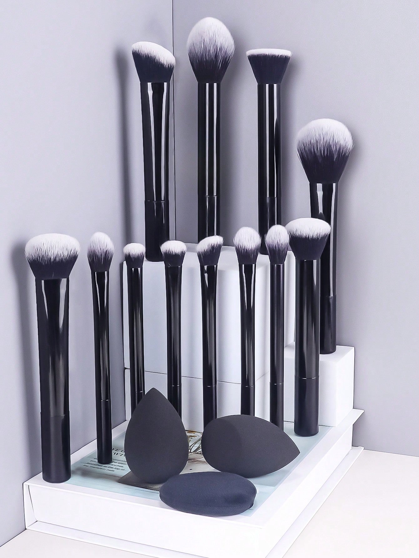 "Struttin' My Stuff" 12 pcs Multi-Functional Makeup Brush Set