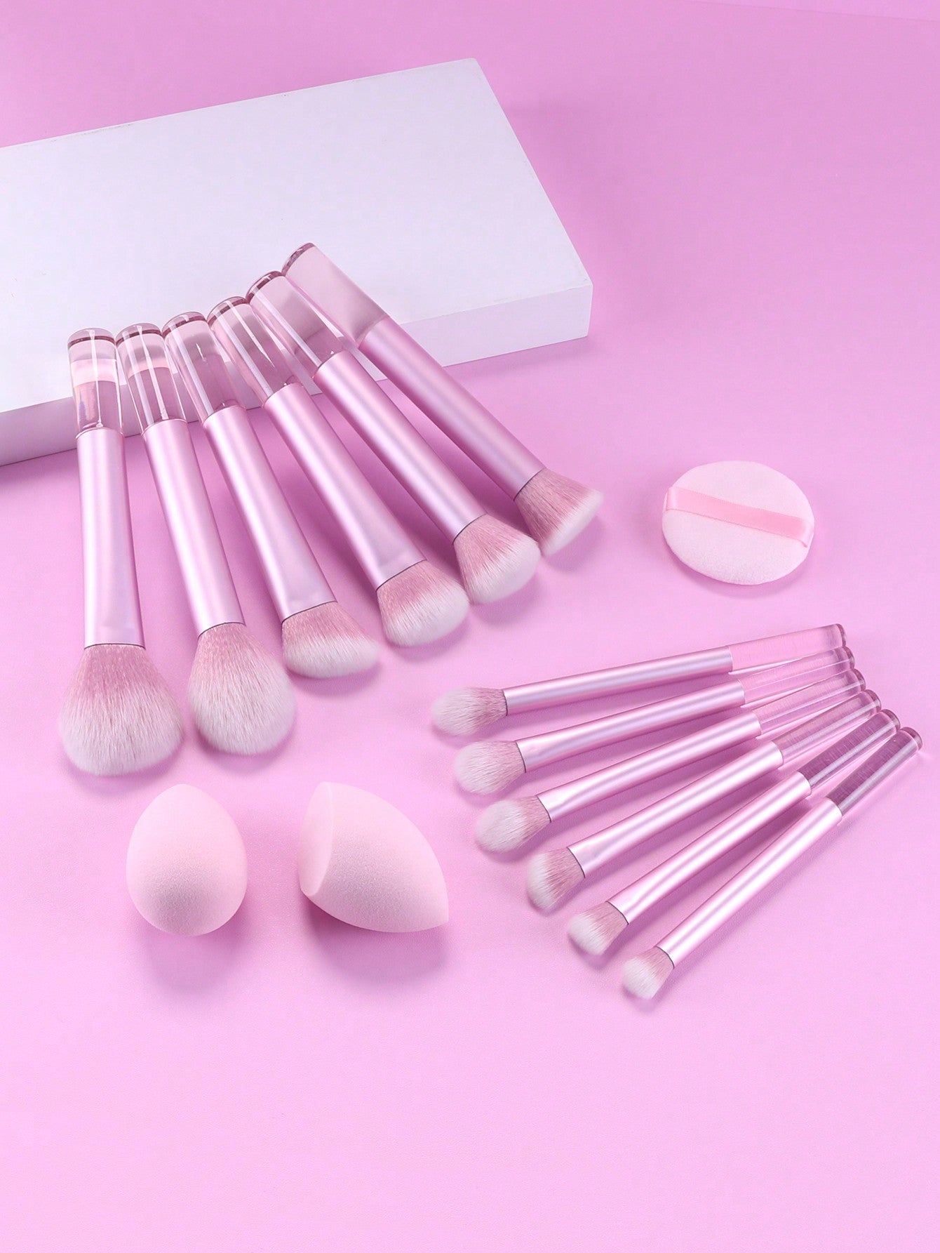 "Struttin' My Stuff" 12 pcs Multi-Functional Makeup Brush Set